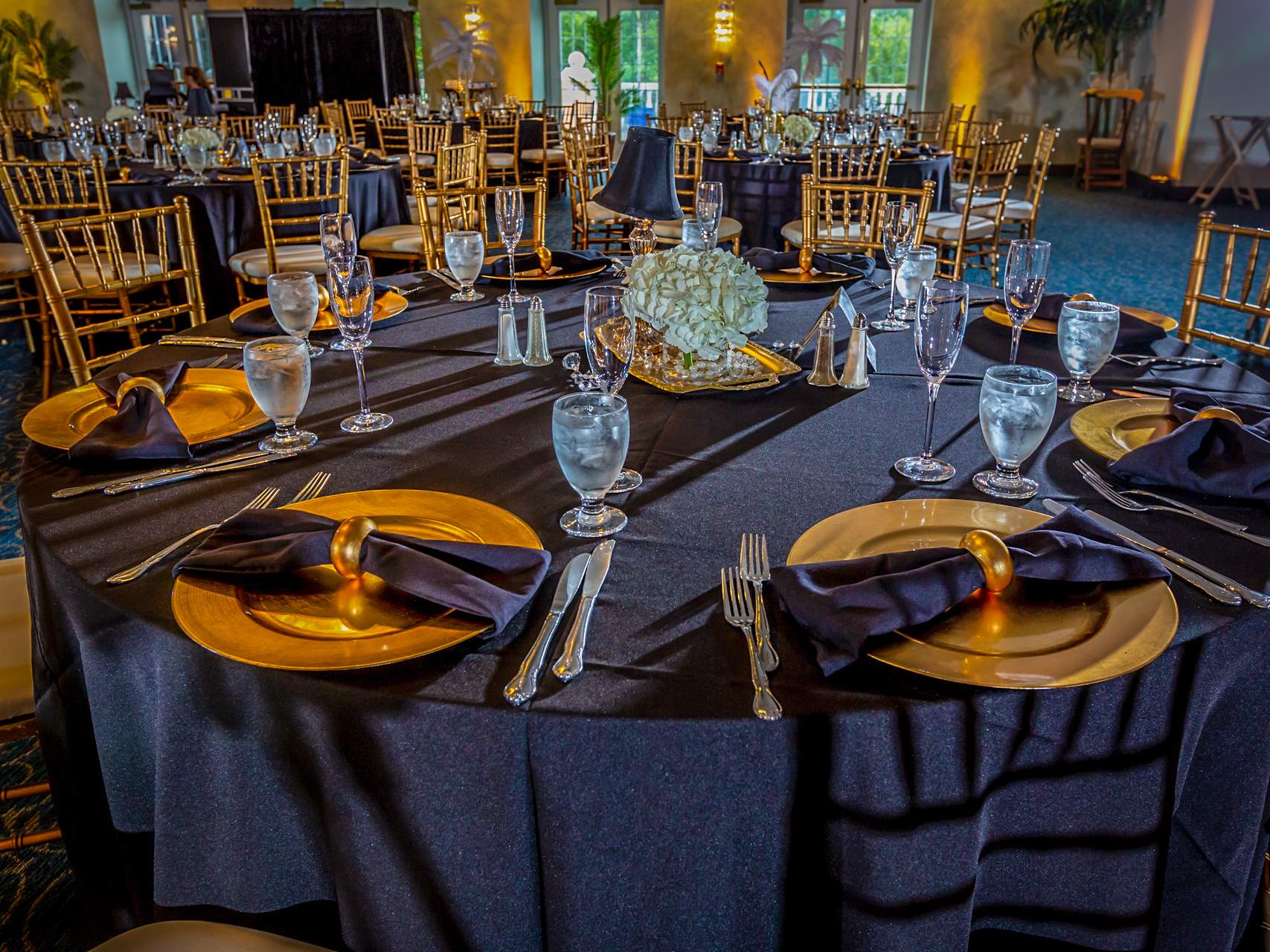 Blue/gold banquet setup
